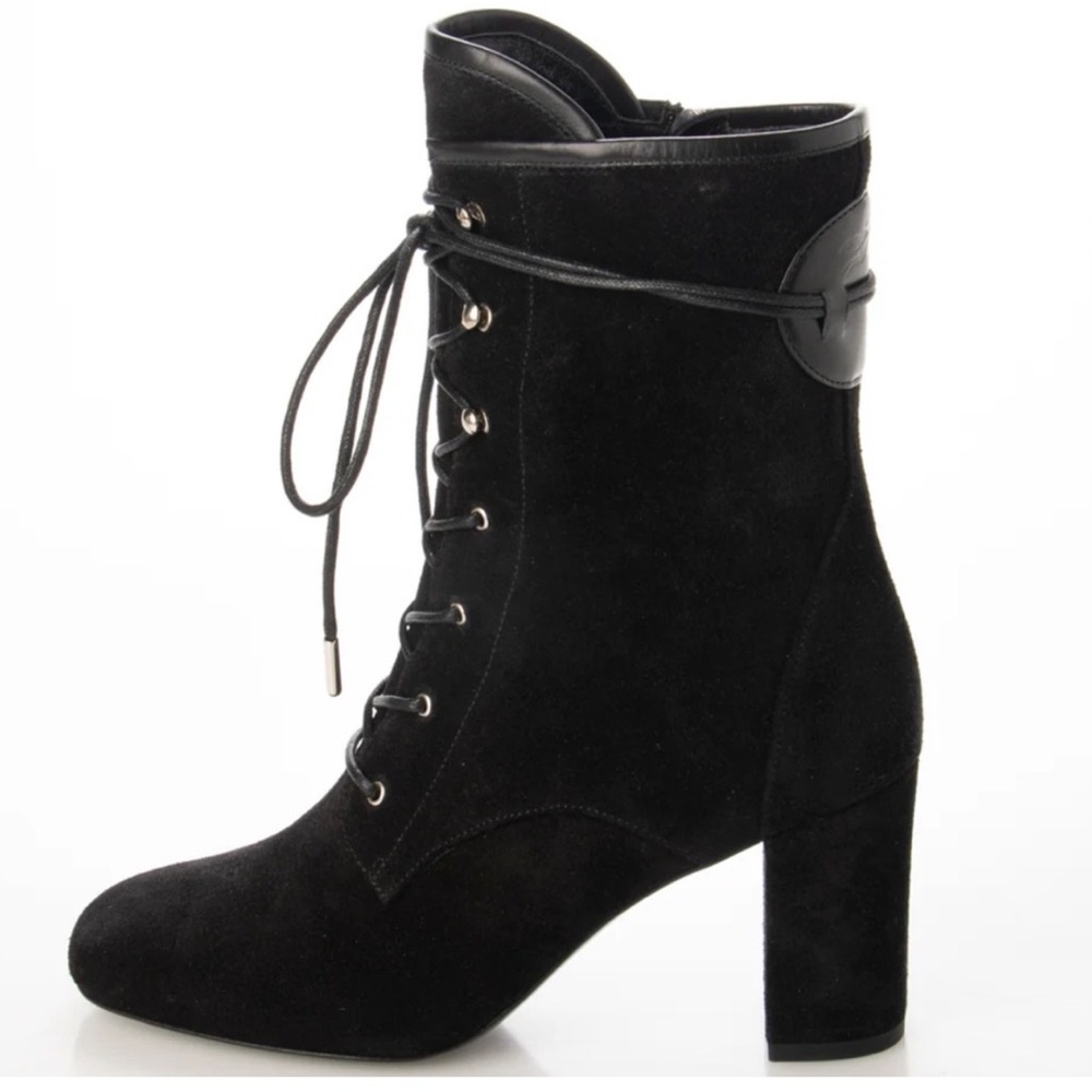 🌹LONGCHAMP🌹 Lace Up Black Suede Bootie Size: 36 - Picture 2 of 14